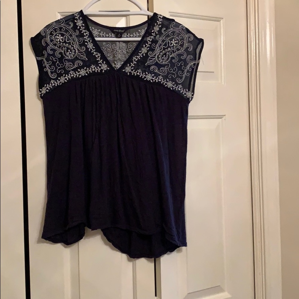 !!Weekend Sale!!! Lucky Brand light weight Top
